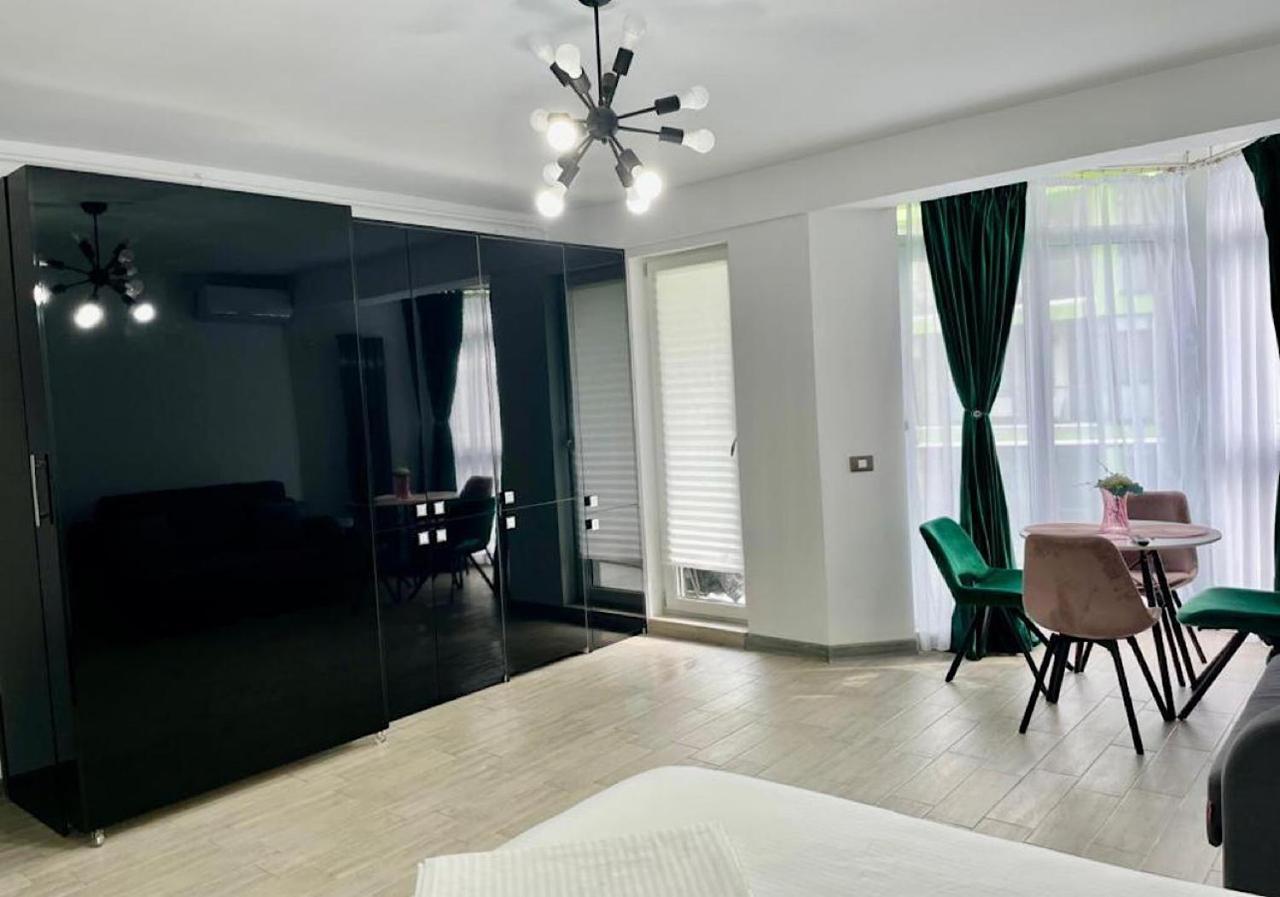Nicolas By Alezzii Beach Apartament Studio Năvodari Eksteriør billede